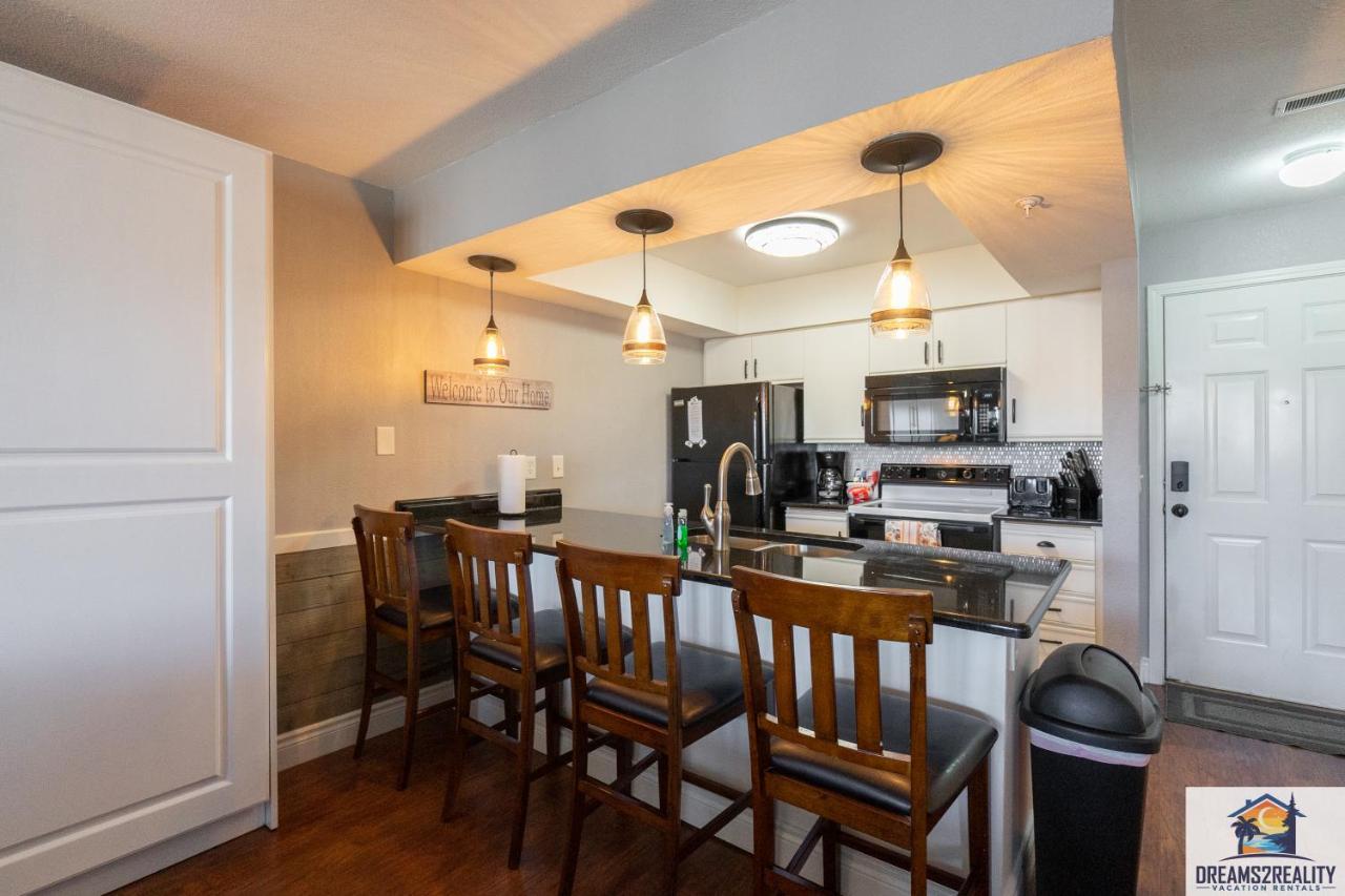 2Br Walk-In Condo - Near The 76 Strip - Free Wifi - Pool - Free Tickets Included - Clb-3 Branson Dış mekan fotoğraf