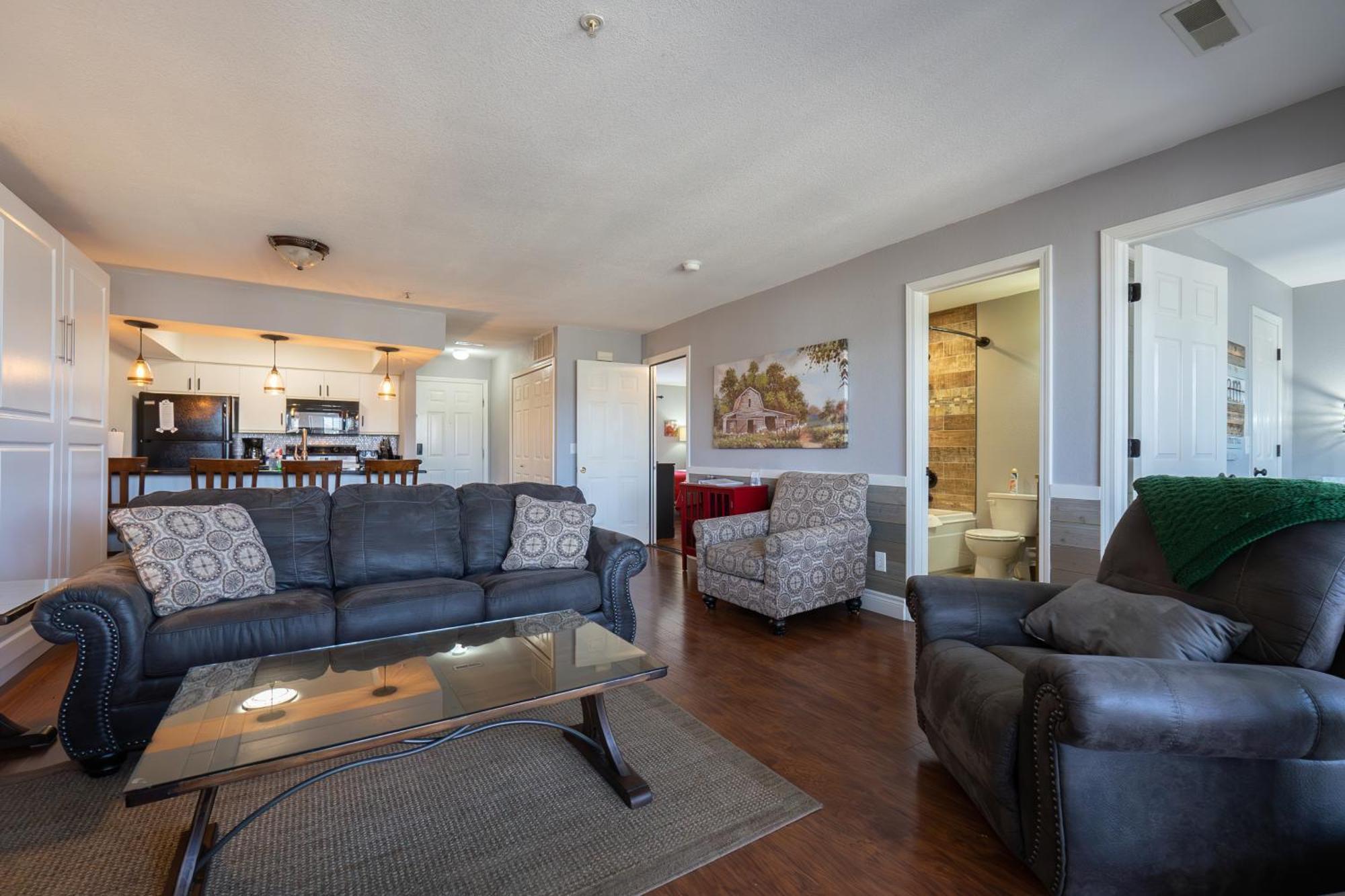 2Br Walk-In Condo - Near The 76 Strip - Free Wifi - Pool - Free Tickets Included - Clb-3 Branson Dış mekan fotoğraf